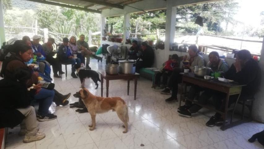 Reunión de evaluación comunitaria del proyecto