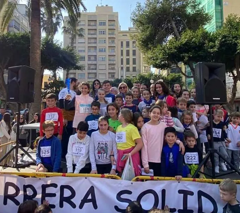 Carrera Solidaria organizada por la delegación comarcal de Manos Unidas en Alcira.