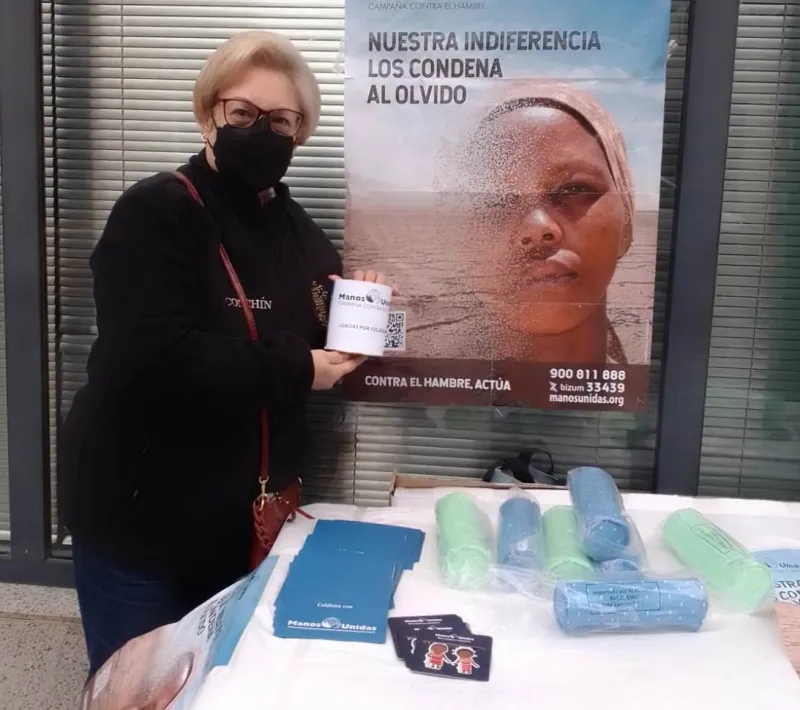 La comarcal de Benetússer ha promovido la organización de mesas petitorias en favor de Manos Unidas.