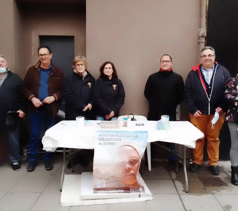 La comarcal de Benetússer ha promovido la organización de mesas petitorias en favor de Manos Unidas.