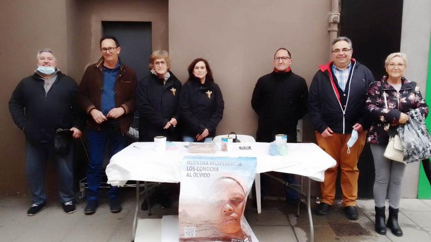 La comarcal de Benetússer ha promovido la organización de mesas petitorias en favor de Manos Unidas.