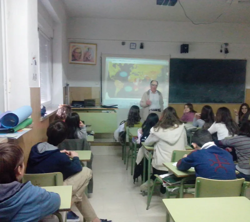 colegio claret charla de manos unidas1
