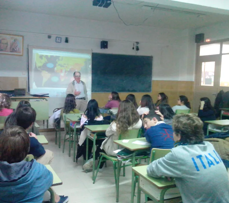 colegio claret charla de manos unidas3