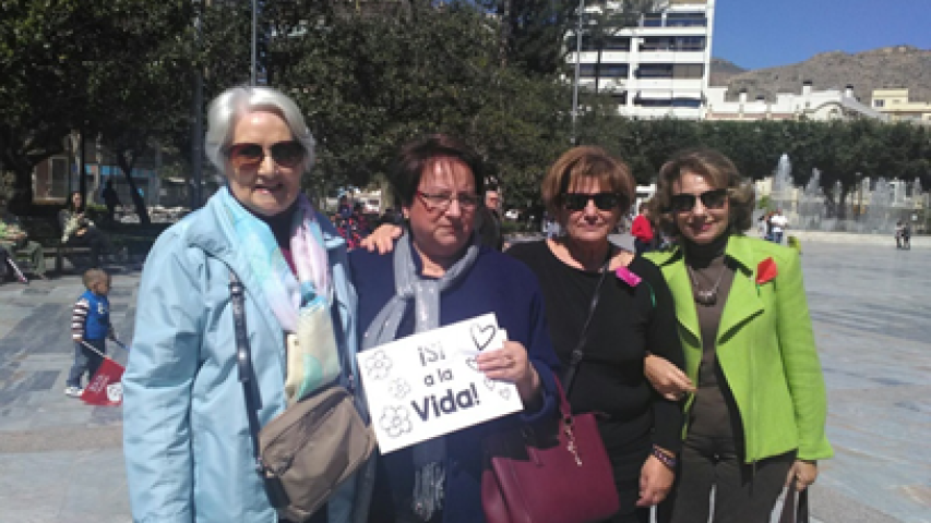 concentracion defensa de la vida orihuela 2