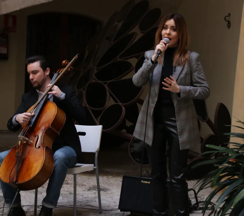Concierto del Duo Voicello a beneficio de Manos Unidas