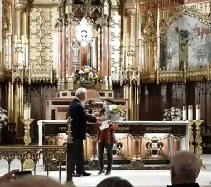 Concierto de órgano en la Iglesia de Santa Cruz a beneficio de MU