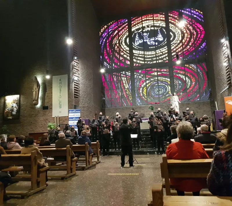 Concierto de la coral ITER en la Iglesia del Espíritu Santo a beneficio de Manos Unidas