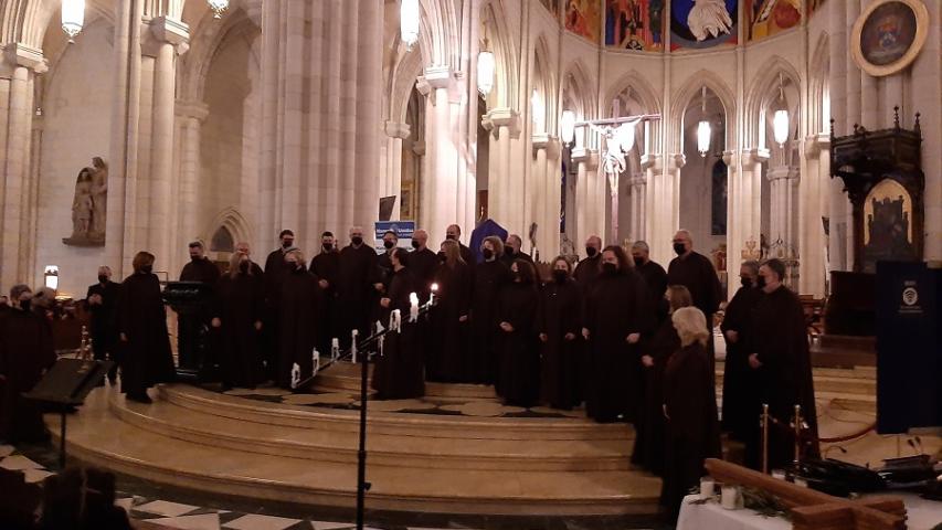 Concierto del coro Mansil Nahar en la catedral de la Almudena a beneficio de Manos Unidas