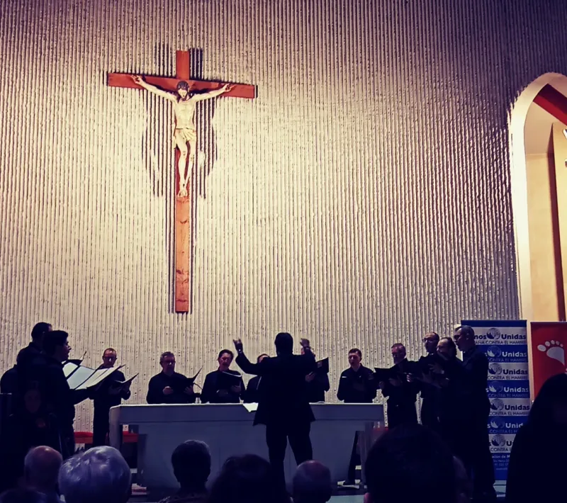Concierto "In Memoriam" de la Coral ITER a beneficio de Manos Unidas
