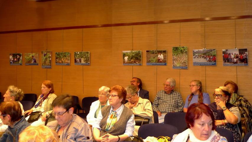 Conferencia Paloma Vogel