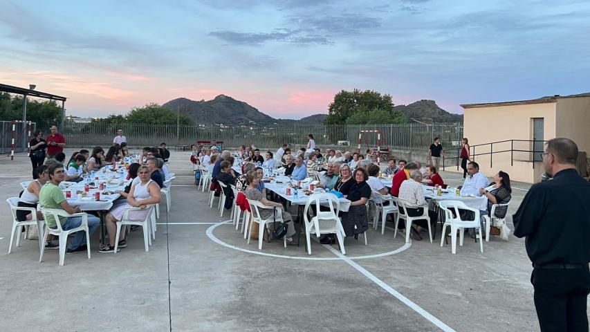 Cena del hambre de la comarcal de Manos Unidas Valencia en Canals.