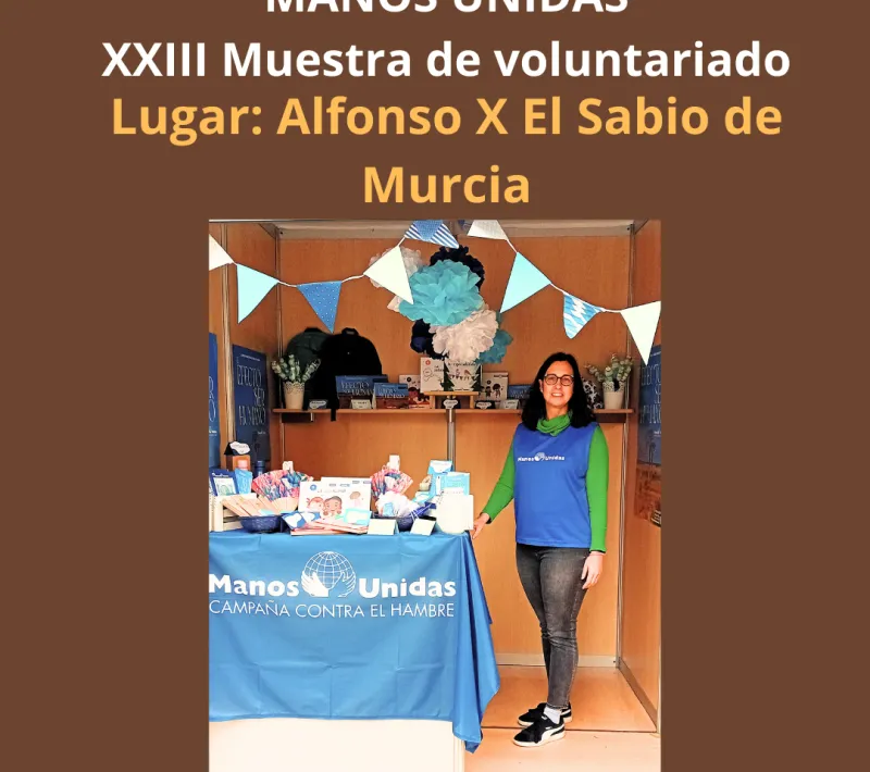 decorando la caseta de manos unidas
