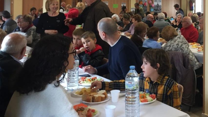 Comida solidaria en Cerdanyola