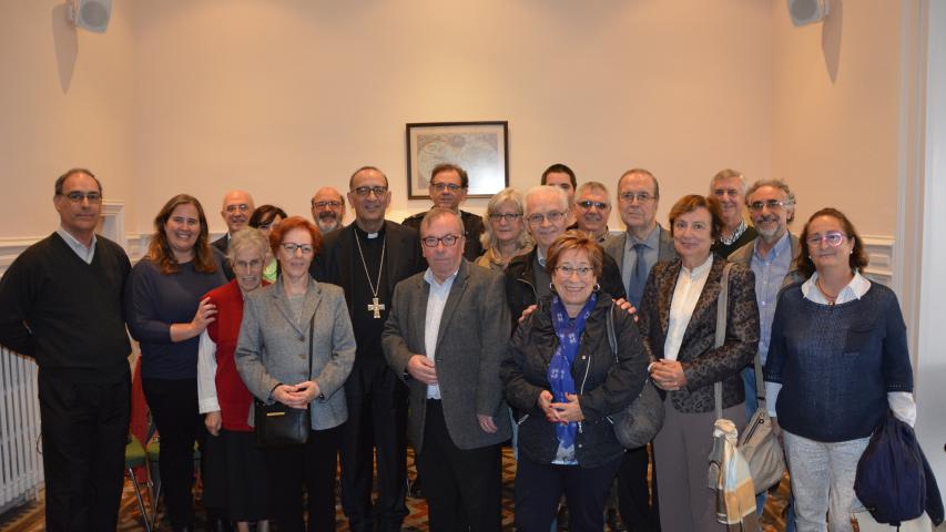 Visita del Arzobispo de Barcelona a Mans Unides Barcelona