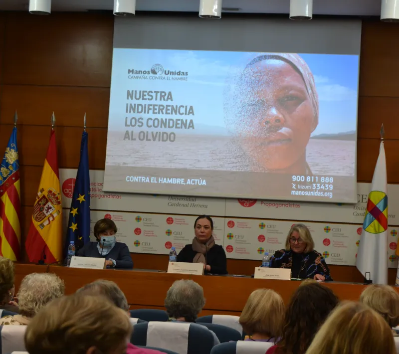Presentación de la Campaña 63 en Manos Unidas Valencia, en el Palacio de Colomina CEU.