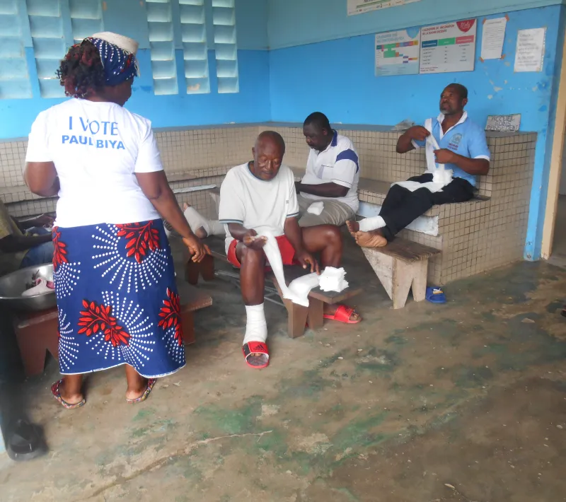 Atención sanitaria de calidad para una barriada pobre en Camerún. Manos Unidas Valencia