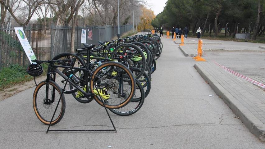 duatlon solidario parla boxes
