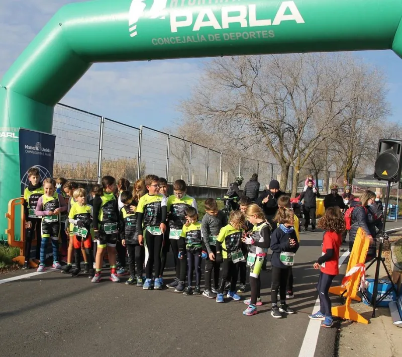 duatlon solidario parla salida peques