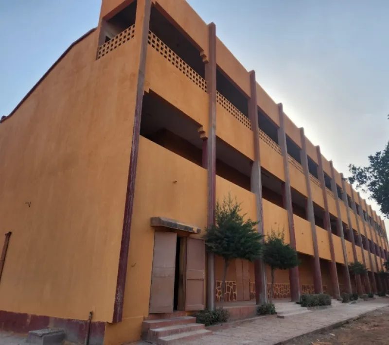 edificio secundaria
