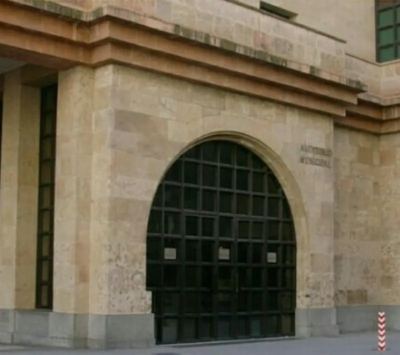 entrada del auditorio de albacete b