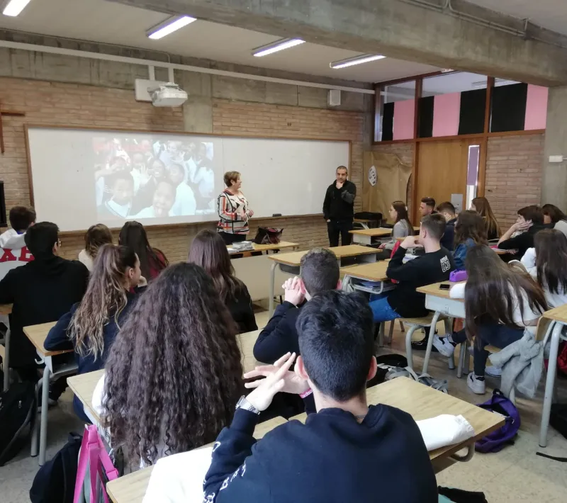 La Escuela Verge de la Salut con Manos Unidas
