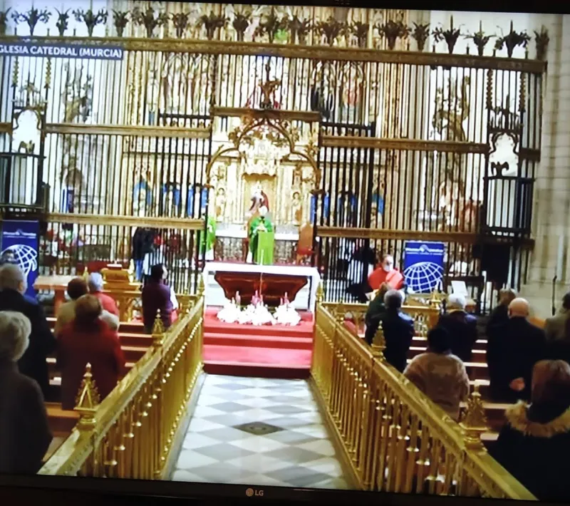 Eucaristía en la Iglesia Catedral Santa Maria de Murcia