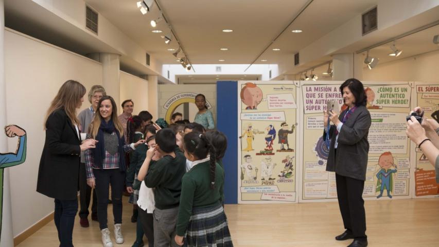 exposicion superheroes 0