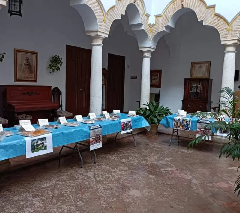 exposicion y venta dulces caseros lora del rio 1