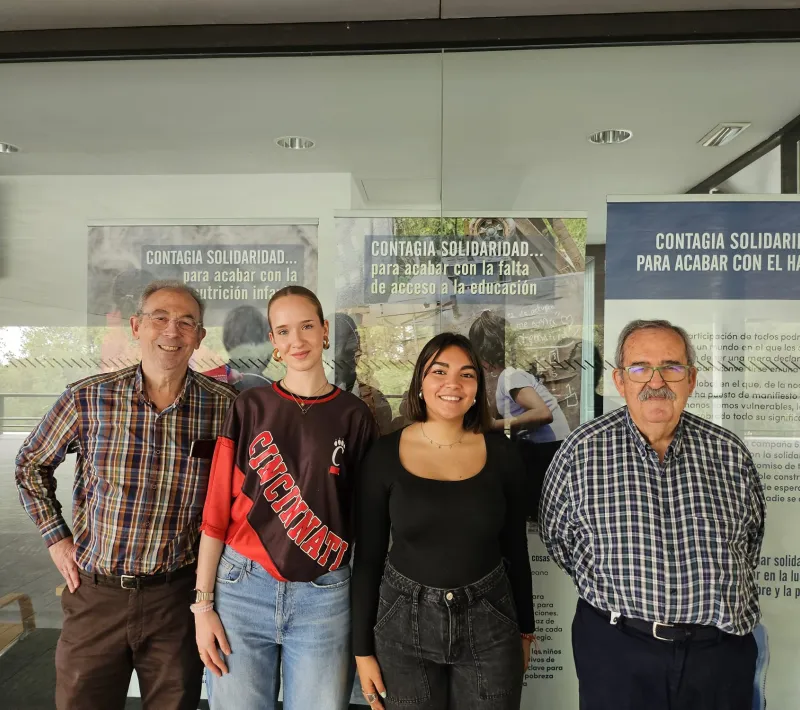 fac. trabajo social expo. contagia solidaridad2