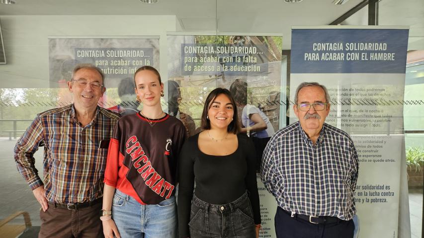 fac. trabajo social expo. contagia solidaridad3