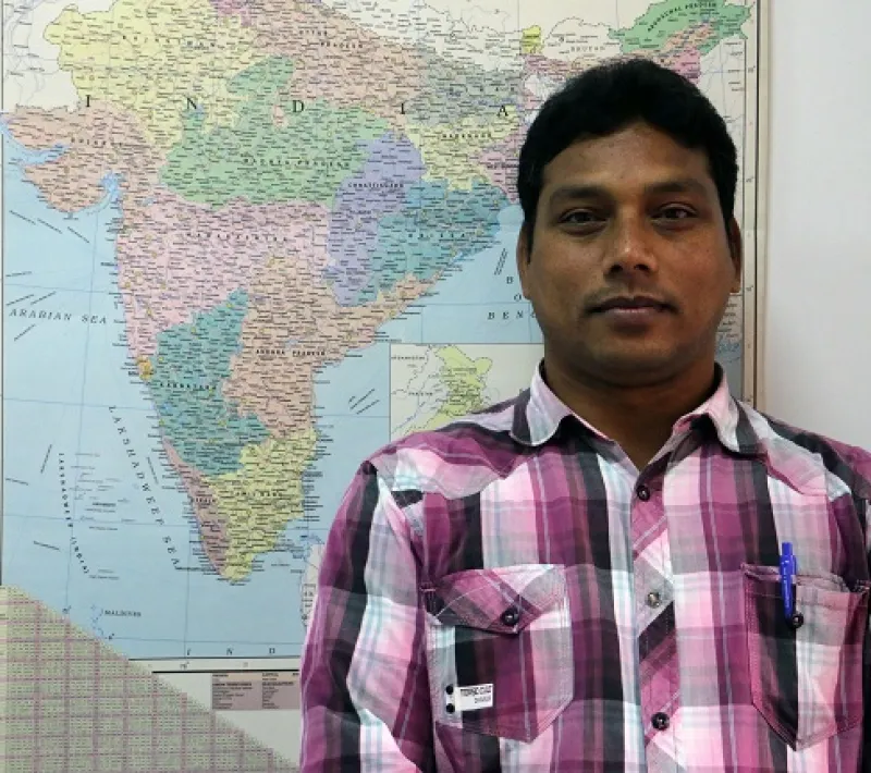 Father Manoj en su visita a Manos Unidas