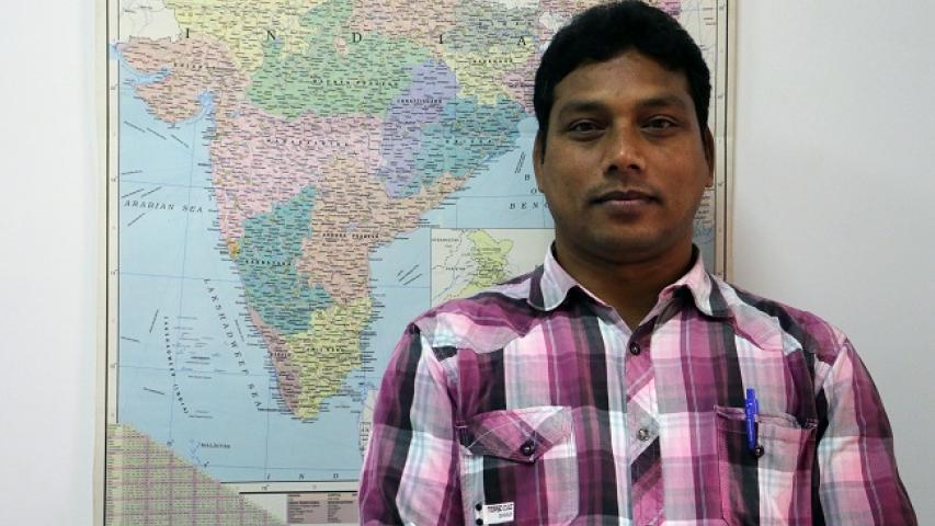 Father Manoj en su visita a Manos Unidas