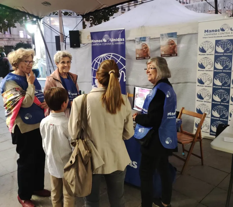 feria cooperacion 1
