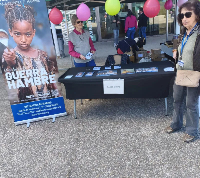 Estand de Manos Unidas Madrid en la Feria de Voluntariado de la UAM 2026