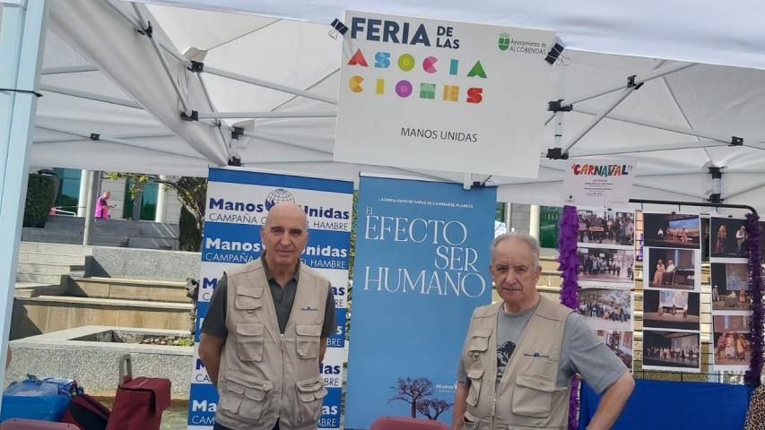 Stand de Manos Unidas en la Feria de las Asociaciones de Alcobendas 2024