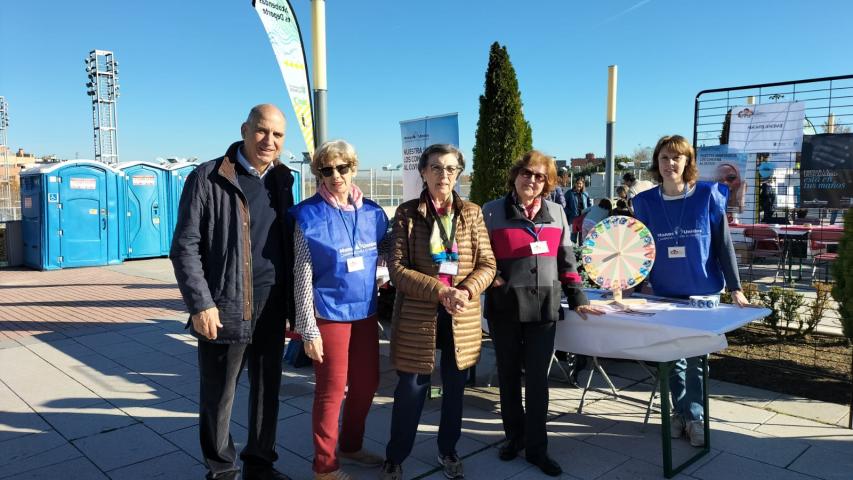 Voluntarios de Manos Unidas Madrid en la Fiesta de la Infancia de Alcobendas 2023