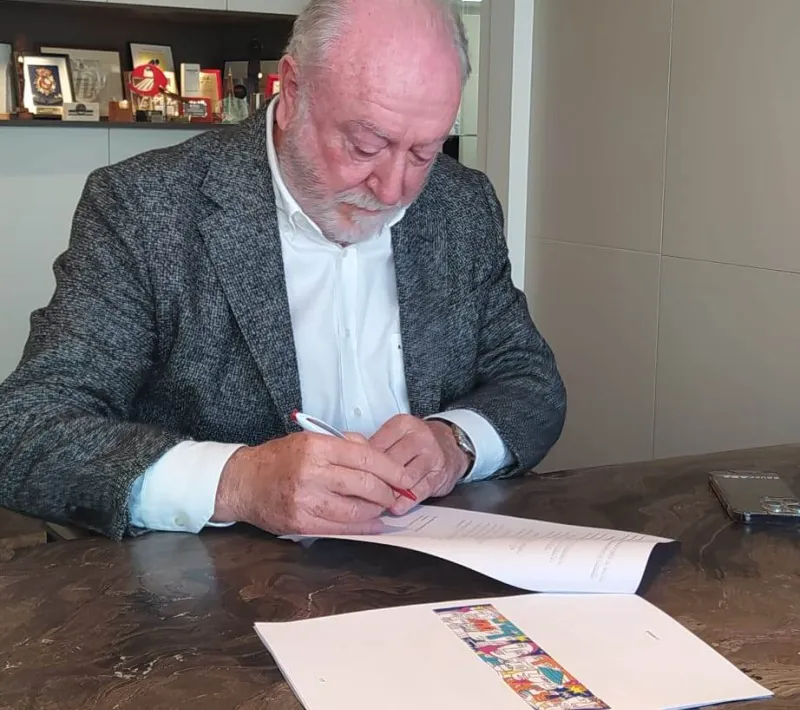 firma aza manos unidas 2