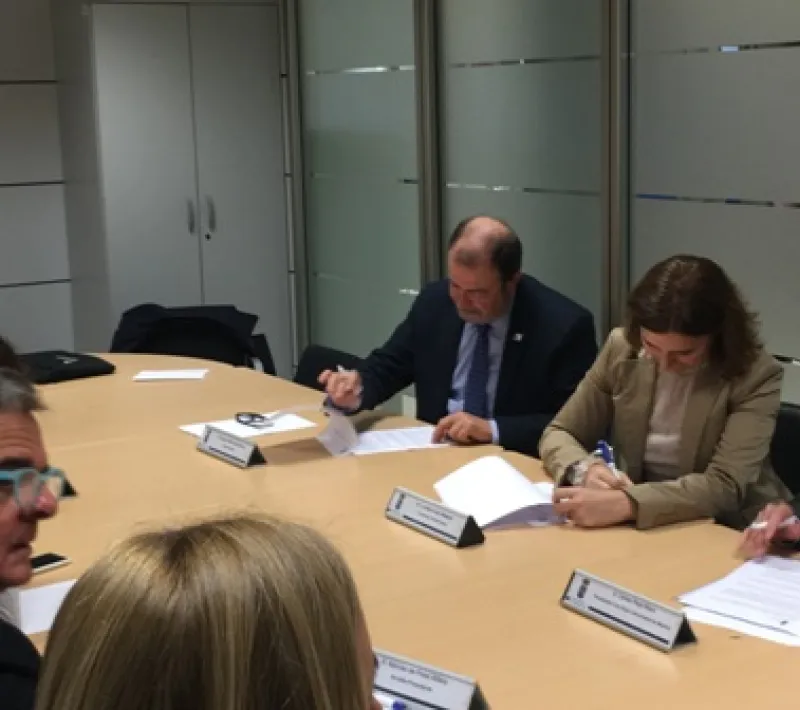 firma de convenio con majadahonda mu 2018 3r