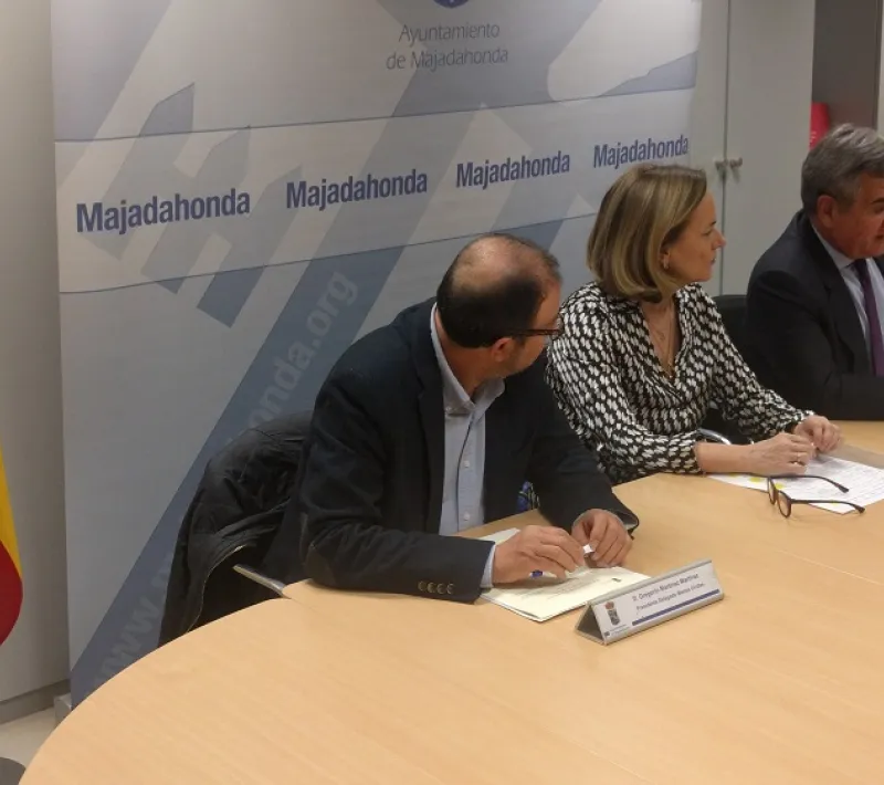 firma de convenio con majadahonda mu 2019 1r
