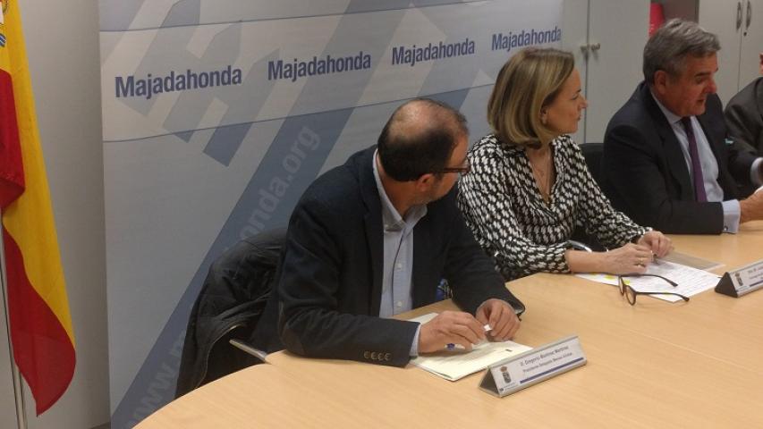 firma de convenio con majadahonda mu 2019 1r