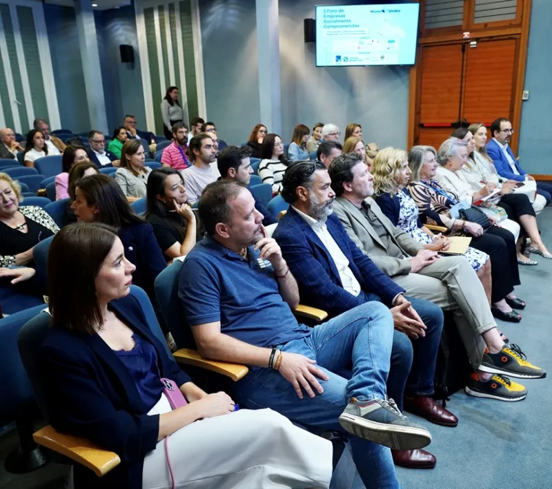 Vista del público asistente al Foro.