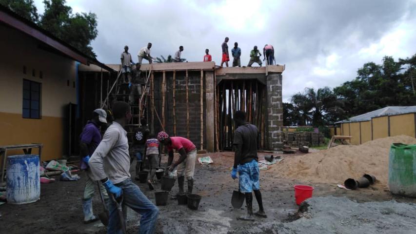 Favorecimiento del acceso universal y equitativo a educación secundaria en Borborkomboh. Sierra Leona.