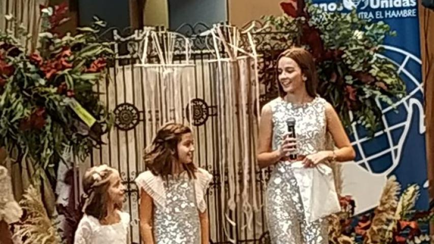Desfile de Comunión benéfico. Vannu 2019