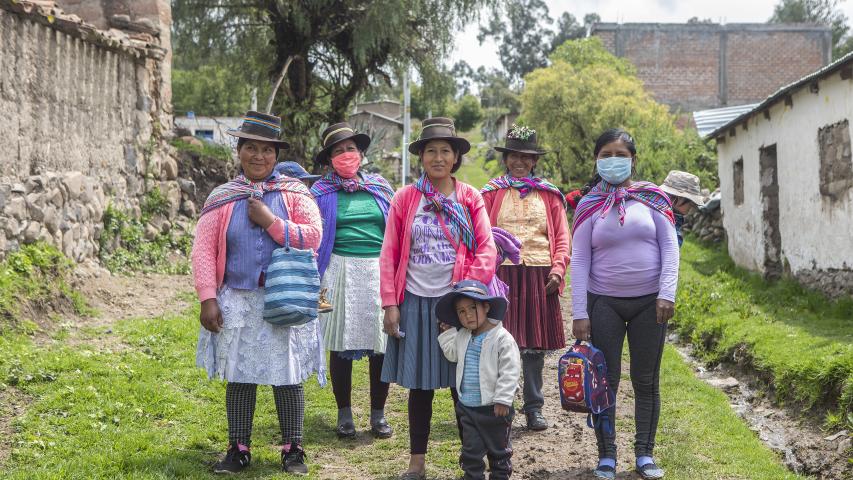 Trabajo asociación SER en Ayacucho. Foto: Ana Castañeda para Manos Unidas