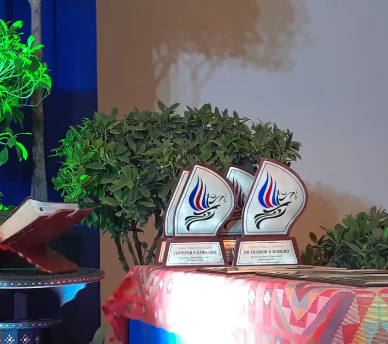 Foto Manos Unidas - Premios Tejedores de Paz