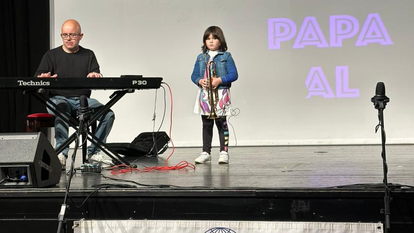gironella monoleg 4
