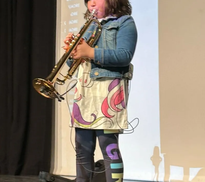 gironella monoleg 5