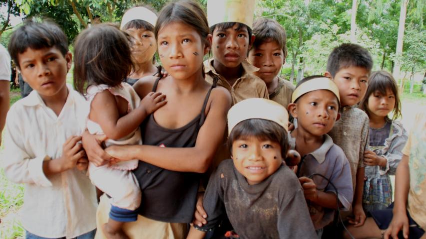 grupo de ninos paraguay