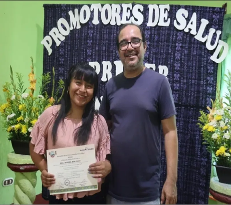 gua77610 diplomas2