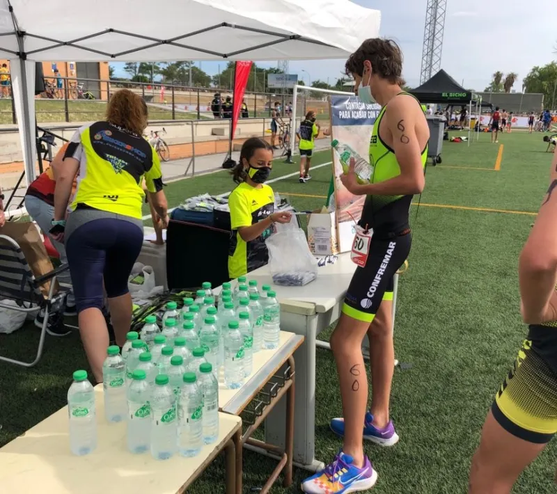 i triatlon de parla avituallamiento